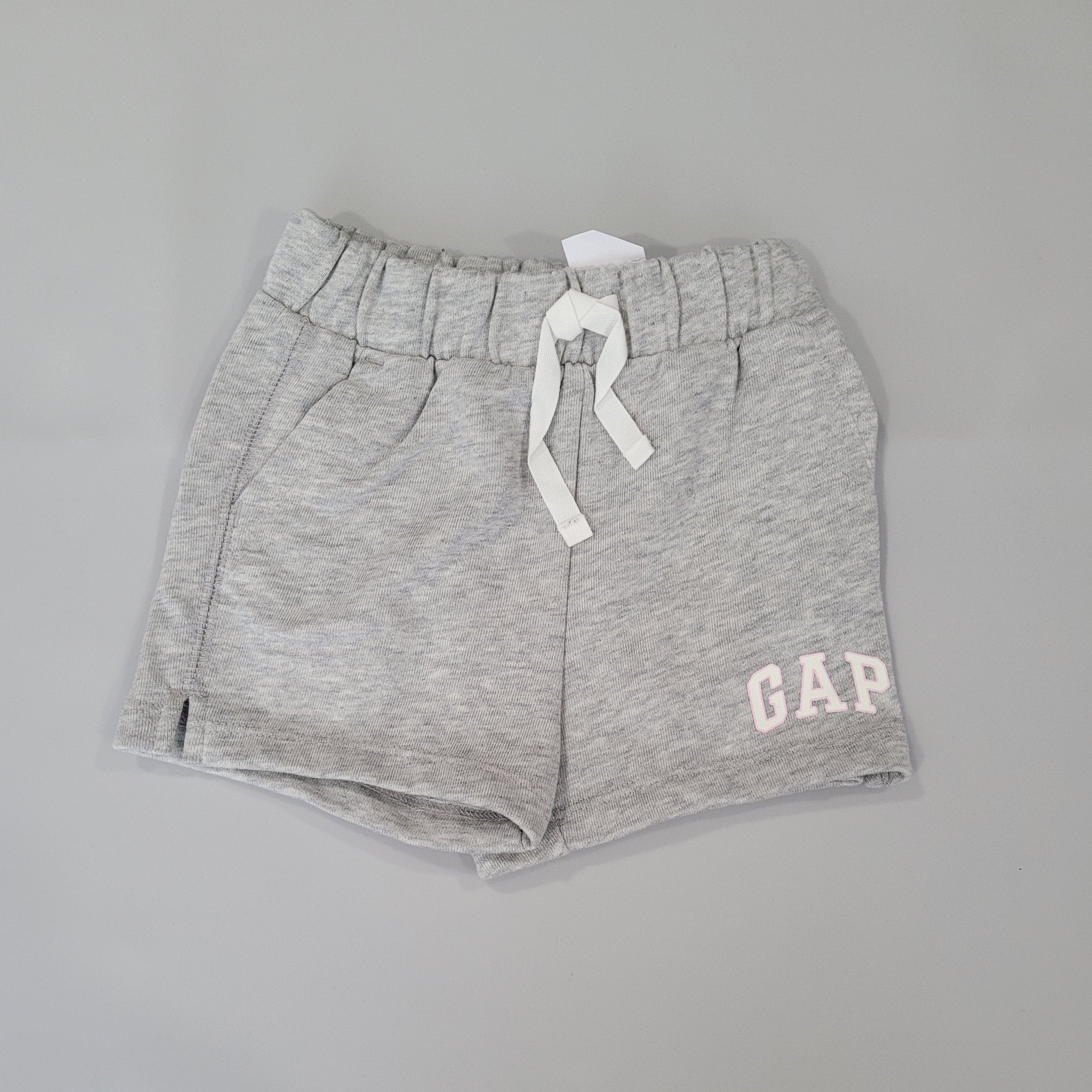 Neuf* Baby gap - short - 12/18 mois