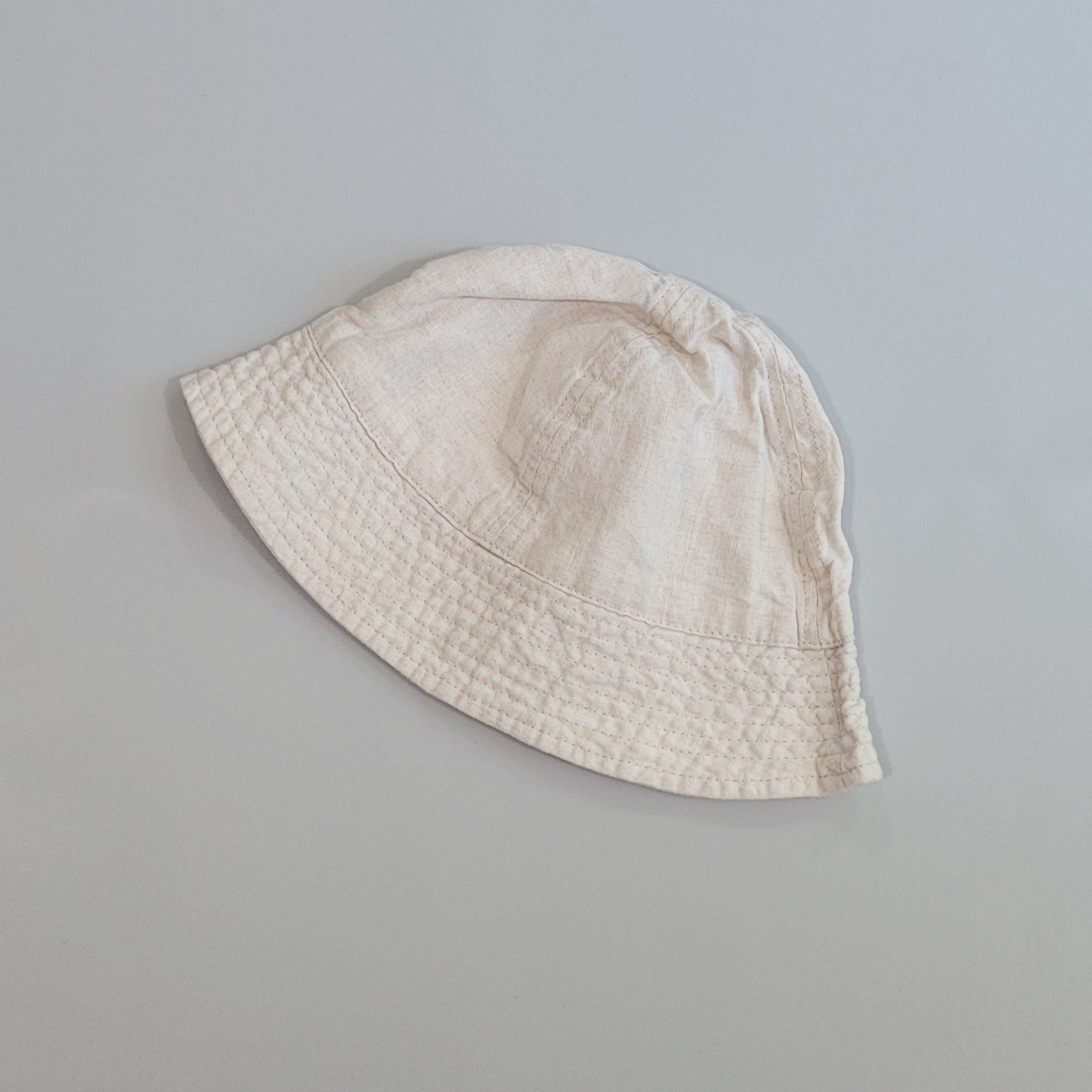 H&M- chapeau été - 2/3 ans