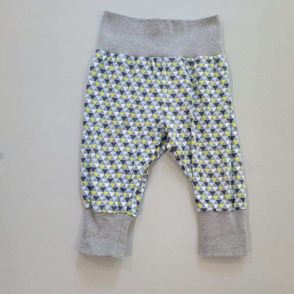 Pantalon évolutif - env. 6/12 mois