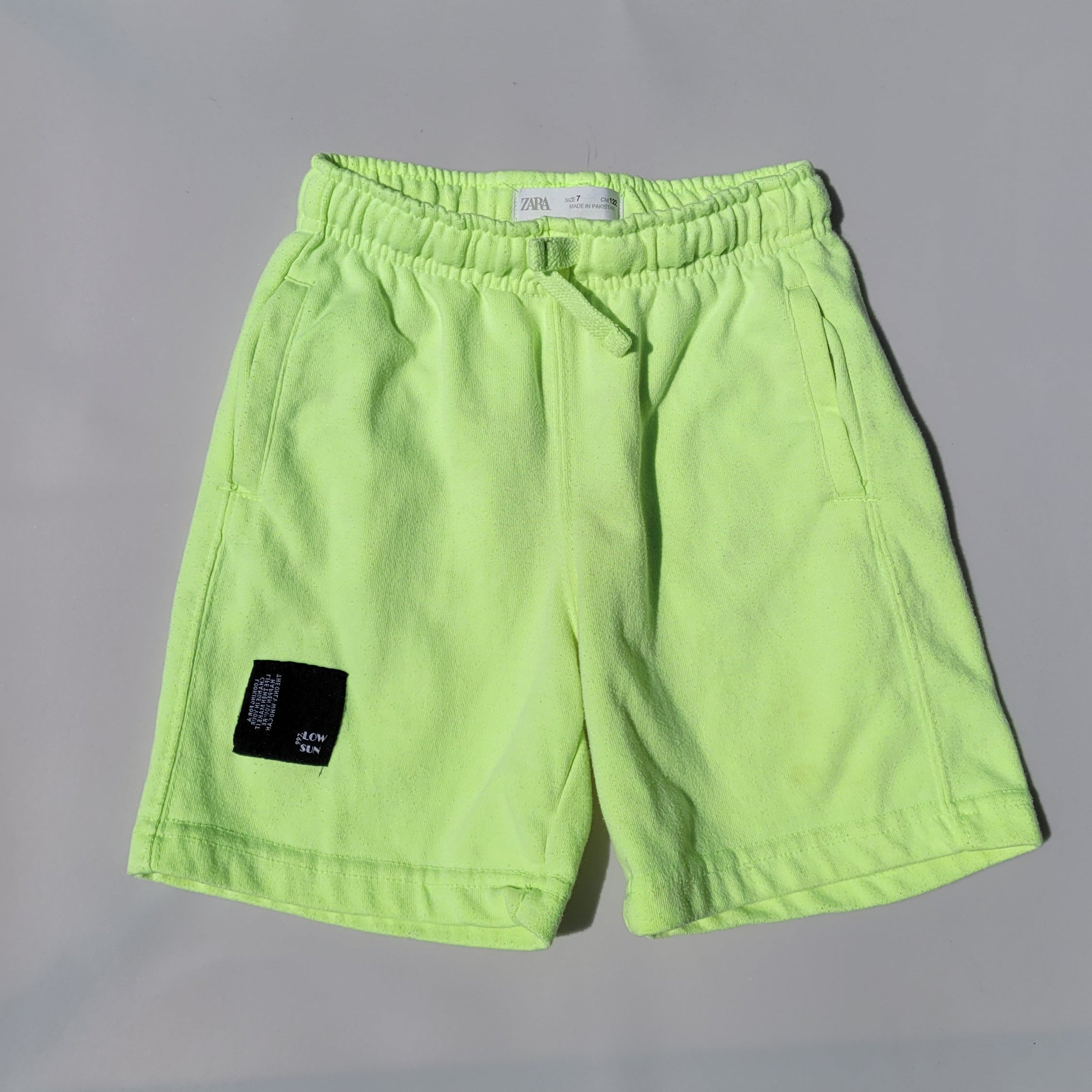 Zara - short - 7 ans