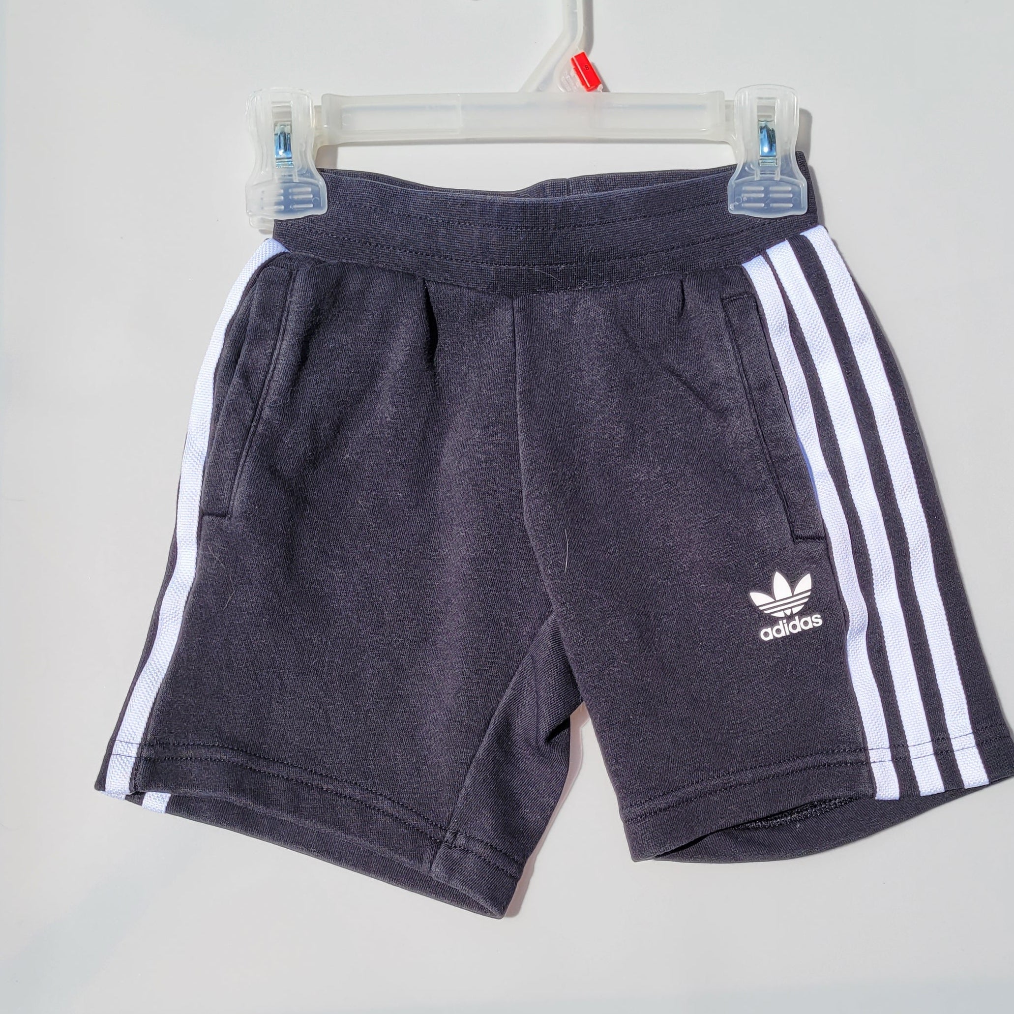 Adidas - short - 5 ans